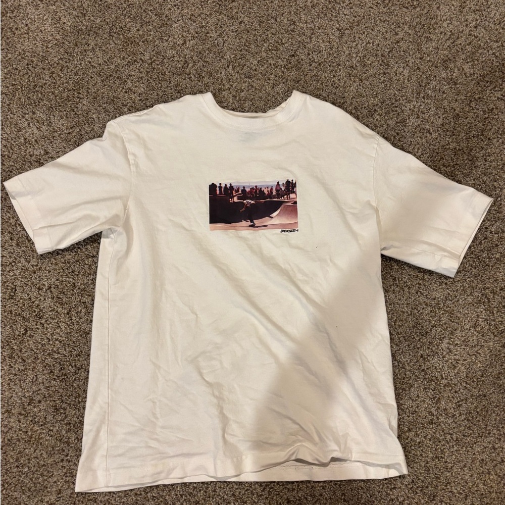 H&M White Graphic Short Sleeve Tee